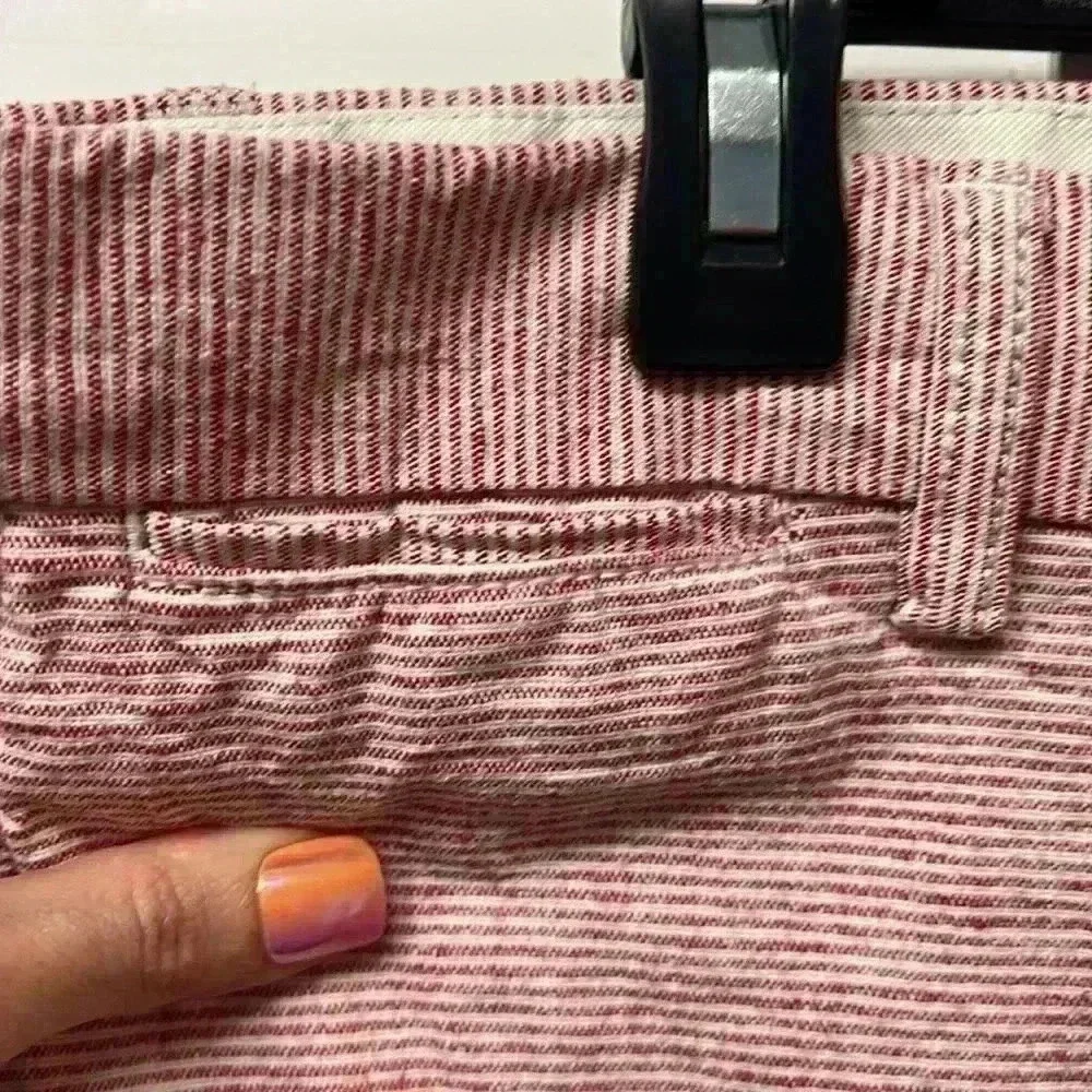 Old Navy Ultimate Slim Linen Blend Shorts Size 38 Inseam 9” Red & White Stripes